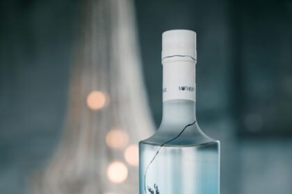 Vodka of the Sea Arrives: Mother of Pearl Vodka resmi meluncur di Indonesia